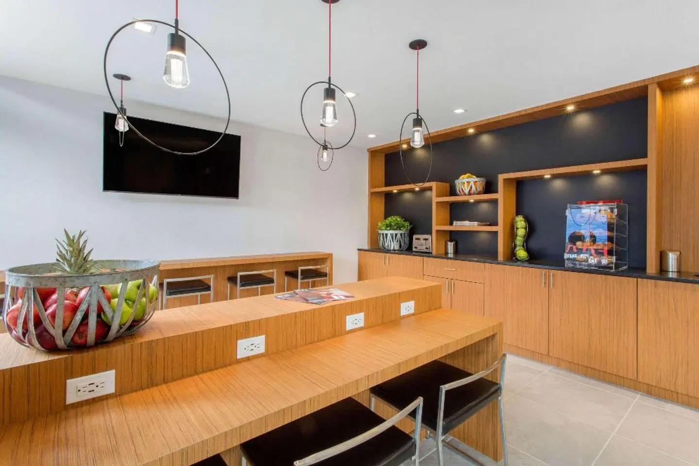 Insignia Hotel, an Ascend Hotel Collection Member ROOM_EXAMPLE