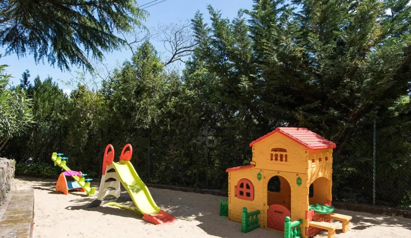 Happy Village SPORTS_AND_LEISURE