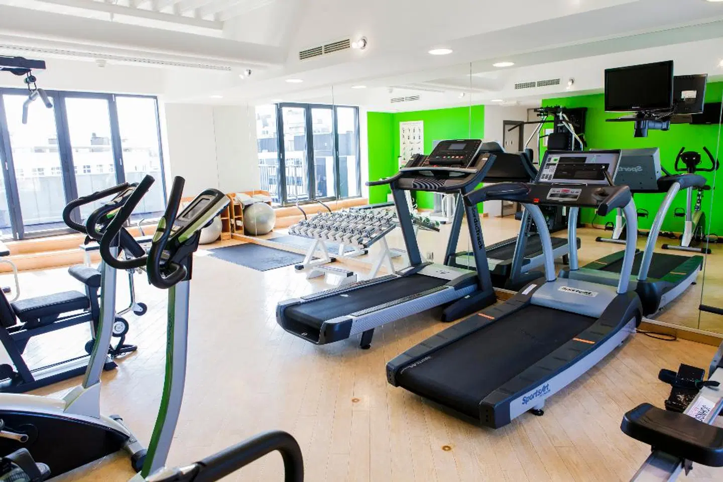 Le Châtelain SPORTS_AND_LEISURE