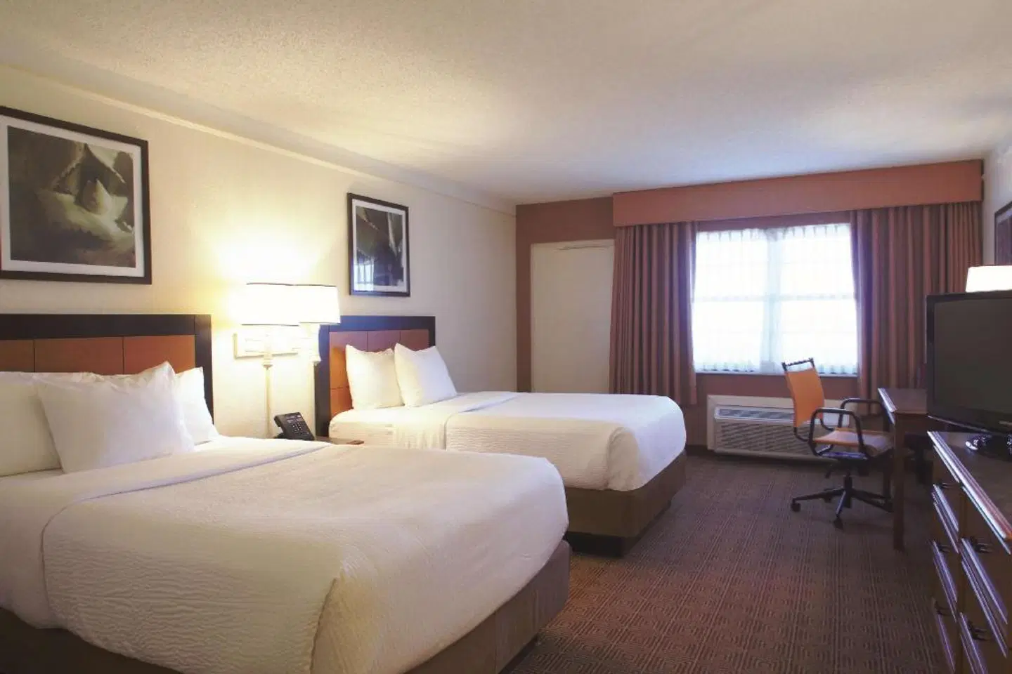 La Quinta Inn & Suites Coral Springs University Dr ROOM_EXAMPLE