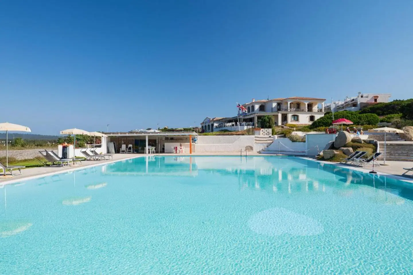 Residence Baia Santa Reparata OUTDOOR_POOL