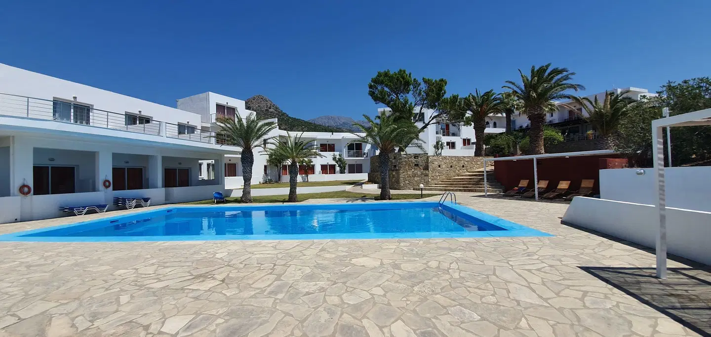 Porto Belissario OUTDOOR_POOL