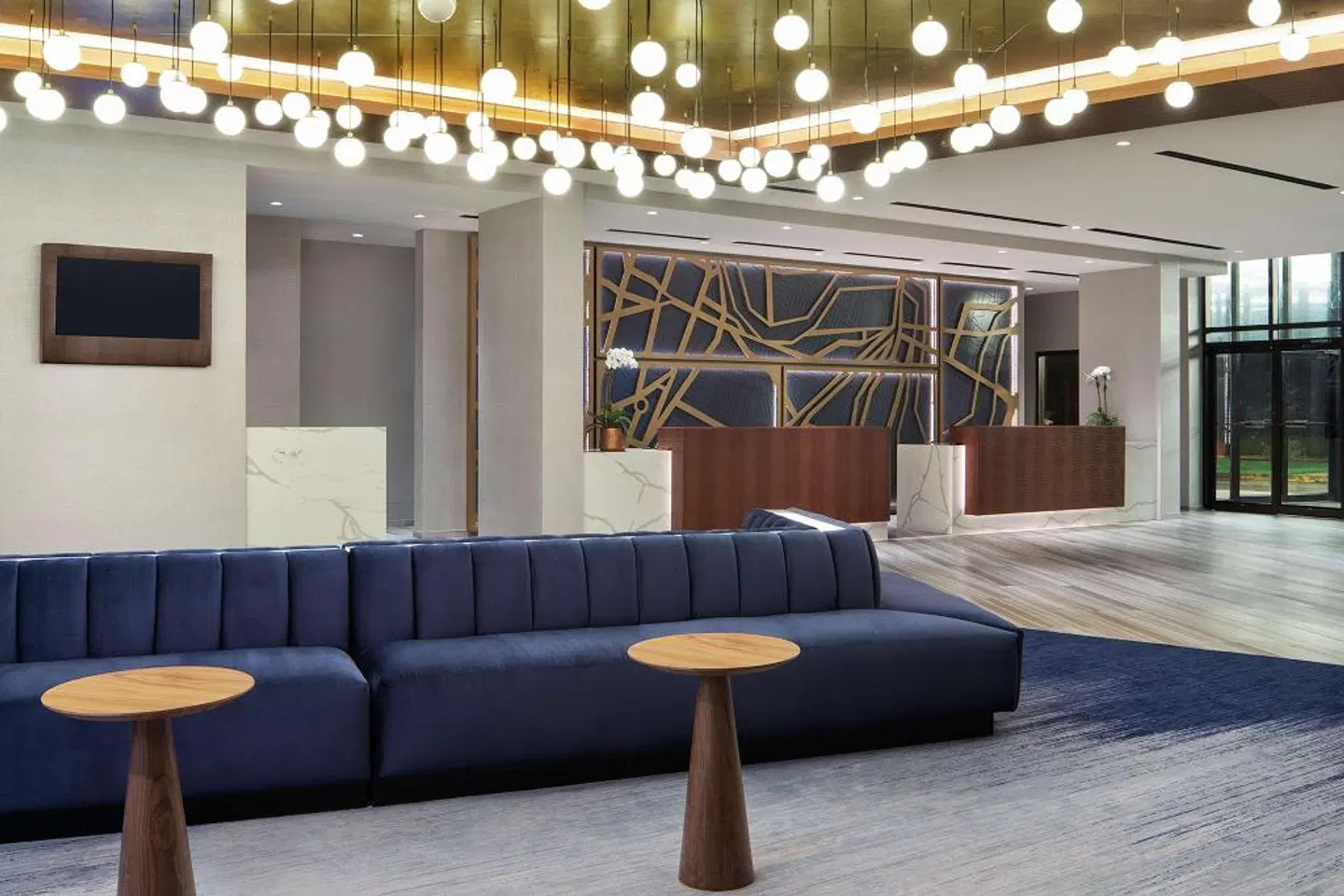 DoubleTree by Hilton Newark LOUNGE_LOBBY