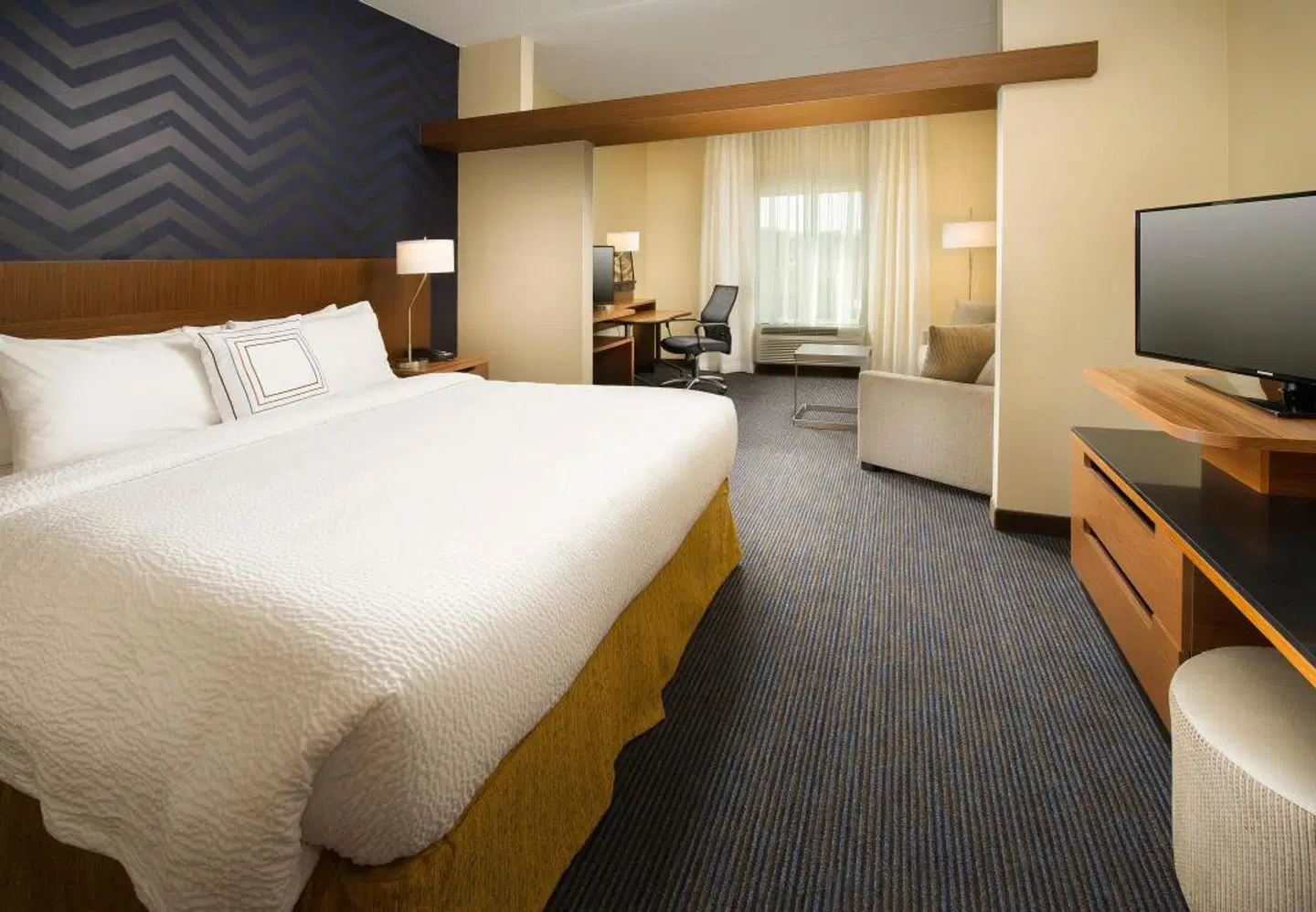 Fairfield Inn & Suites by Marriott Nashville Downtown/The Gulch ROOM_EXAMPLE