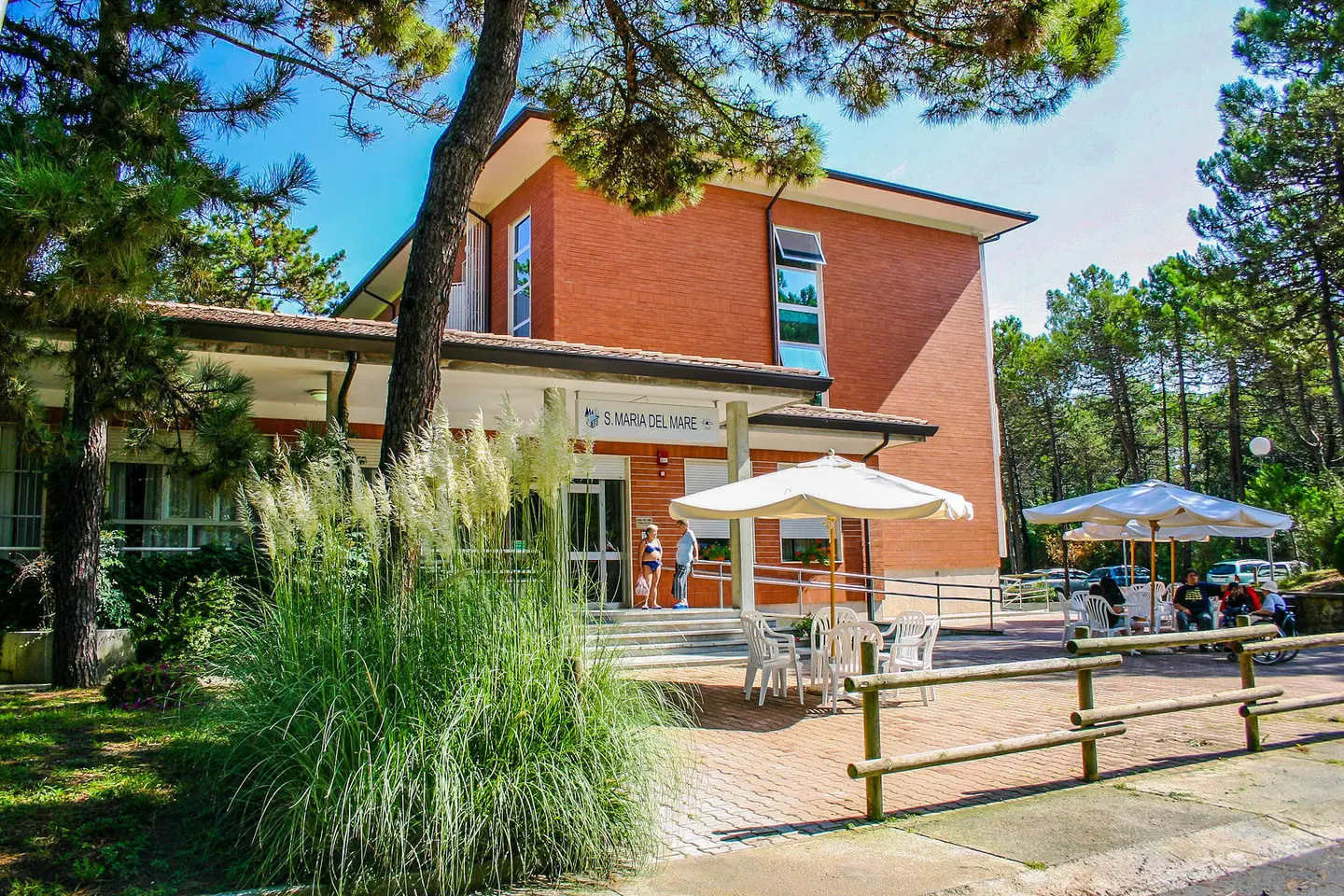 Bella Italia & EFA Village EXTERIOR