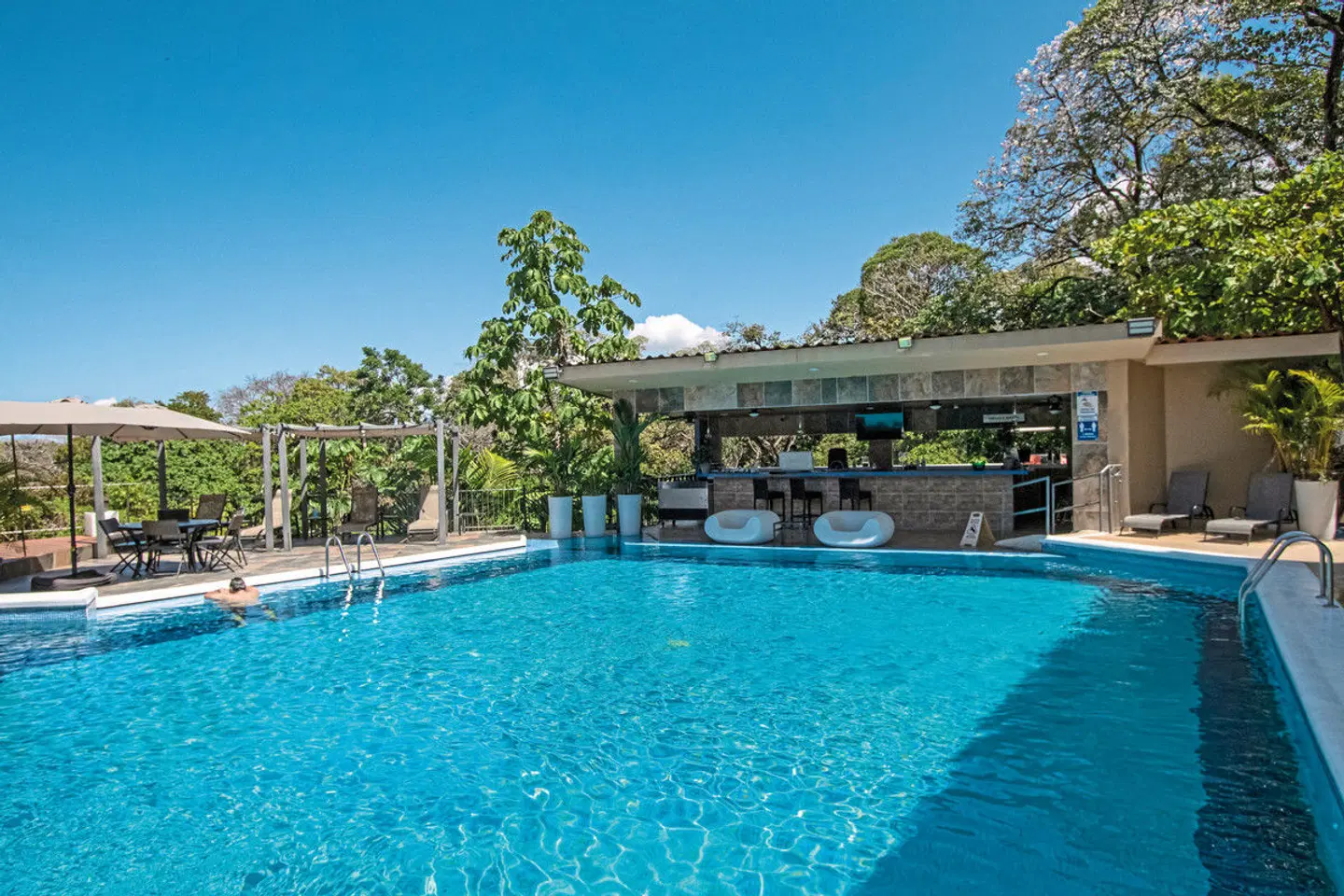 Shana by the Beach Manuel Antonio OUTDOOR_POOL