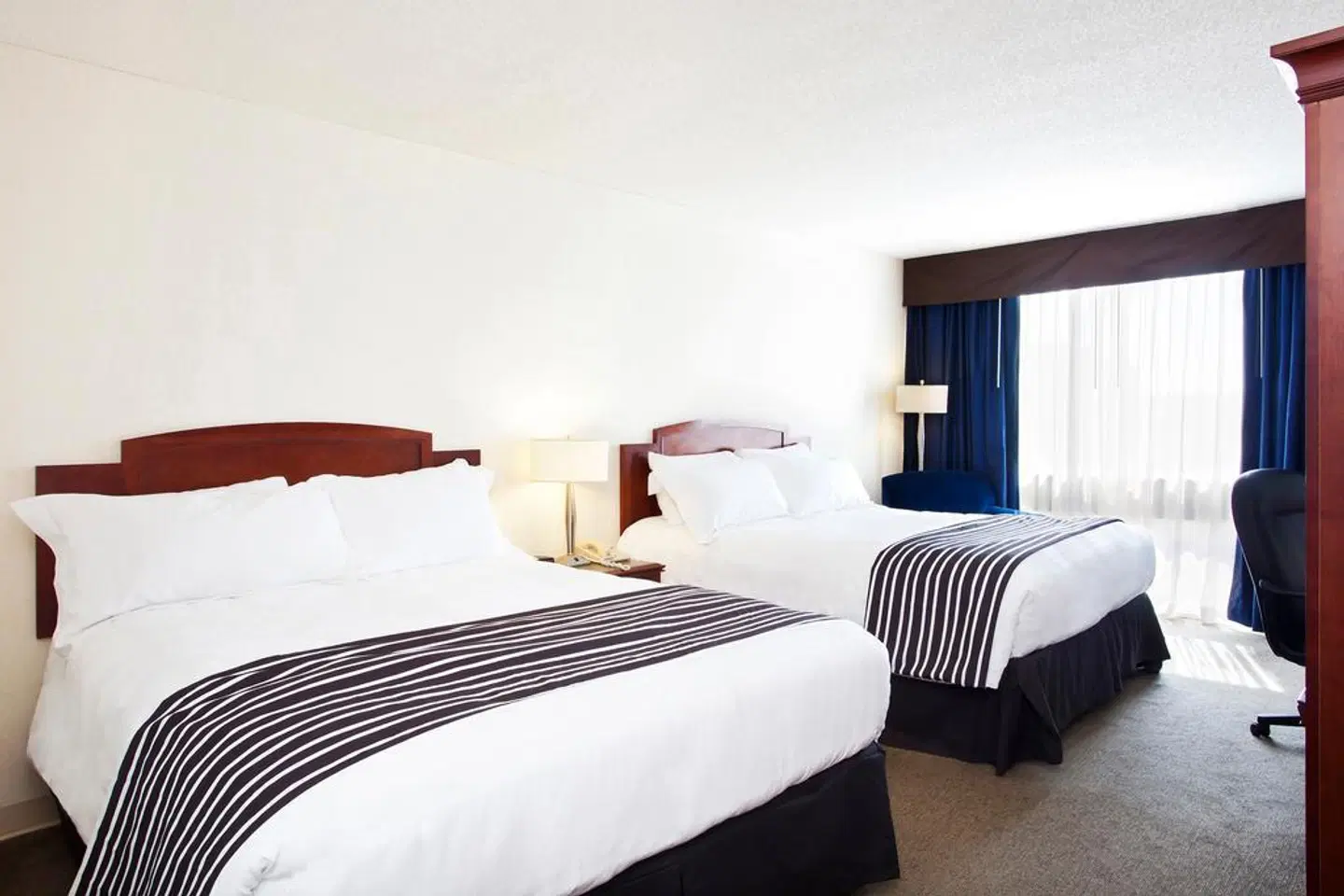 Sandman Hotel Montréal - Longueuil ROOM_EXAMPLE