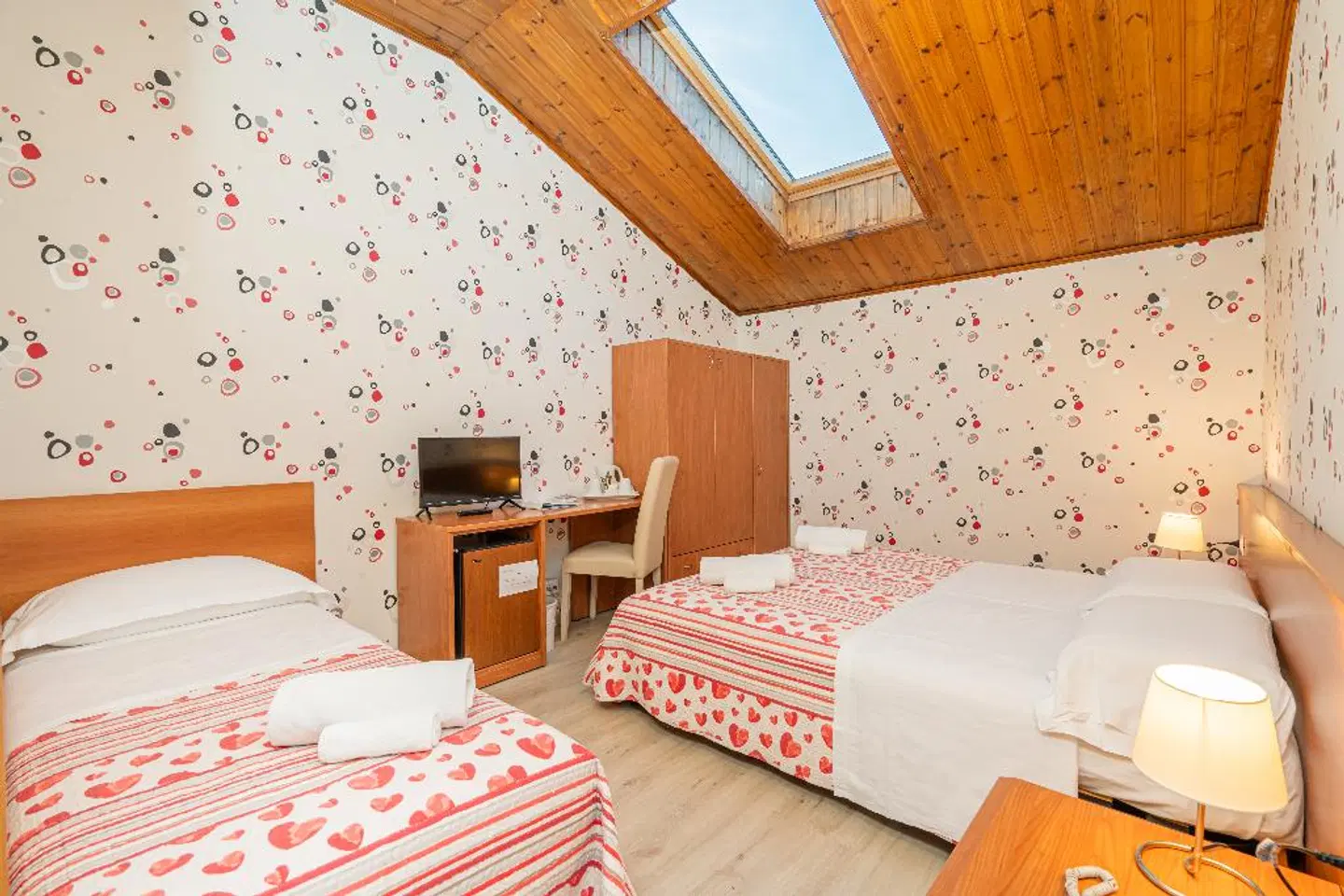 Donatello ROOM_EXAMPLE