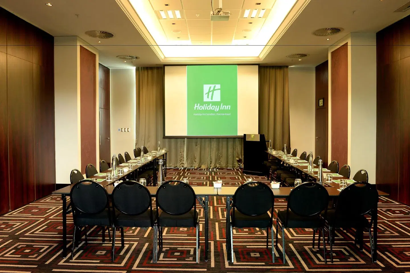 Holiday Inn Sandton Konferenz