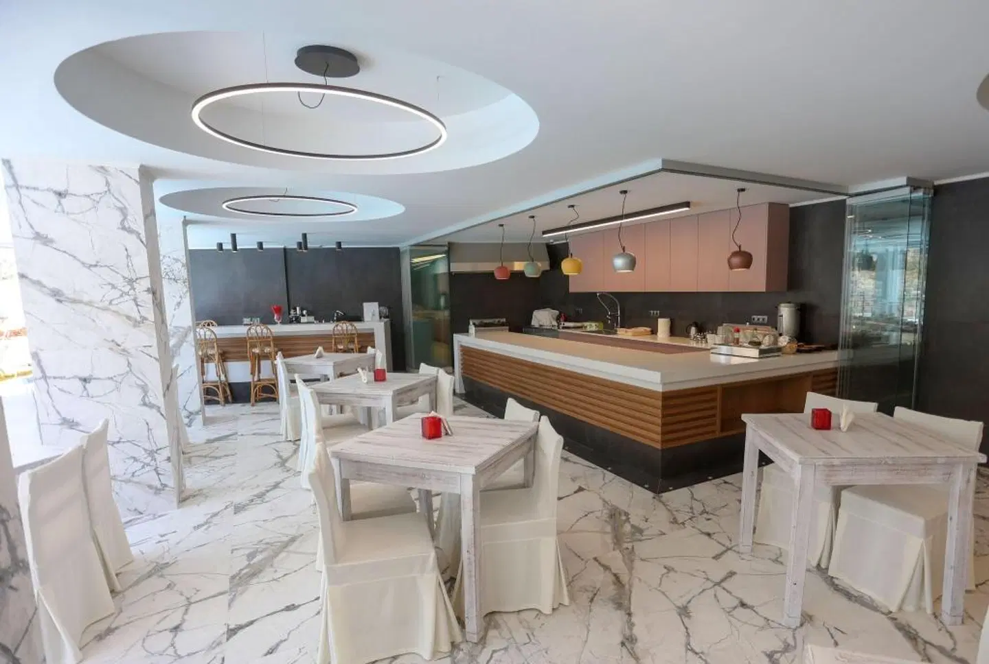 Petra Hotel RESTAURANT