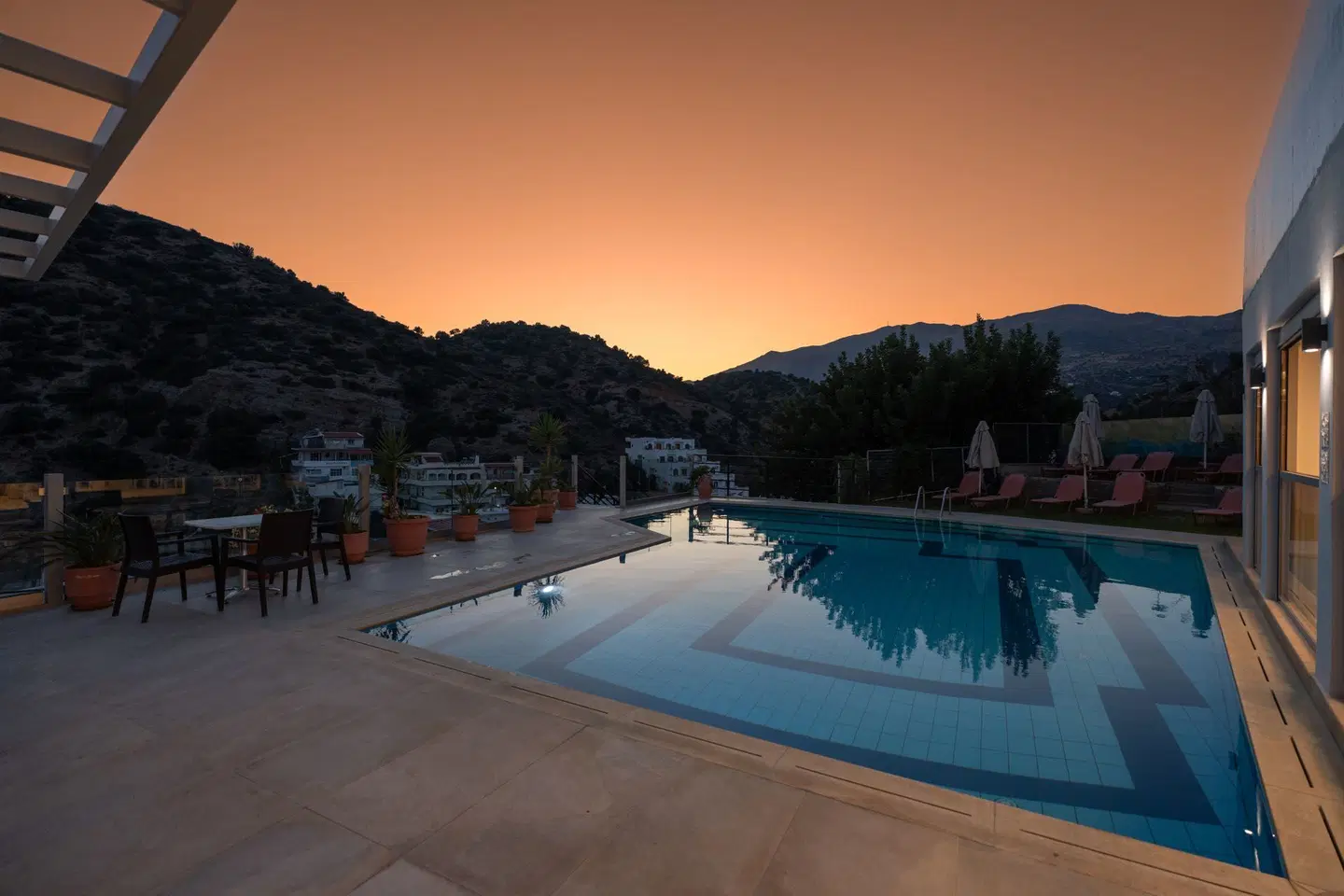 Petra Hotel OUTDOOR_POOL