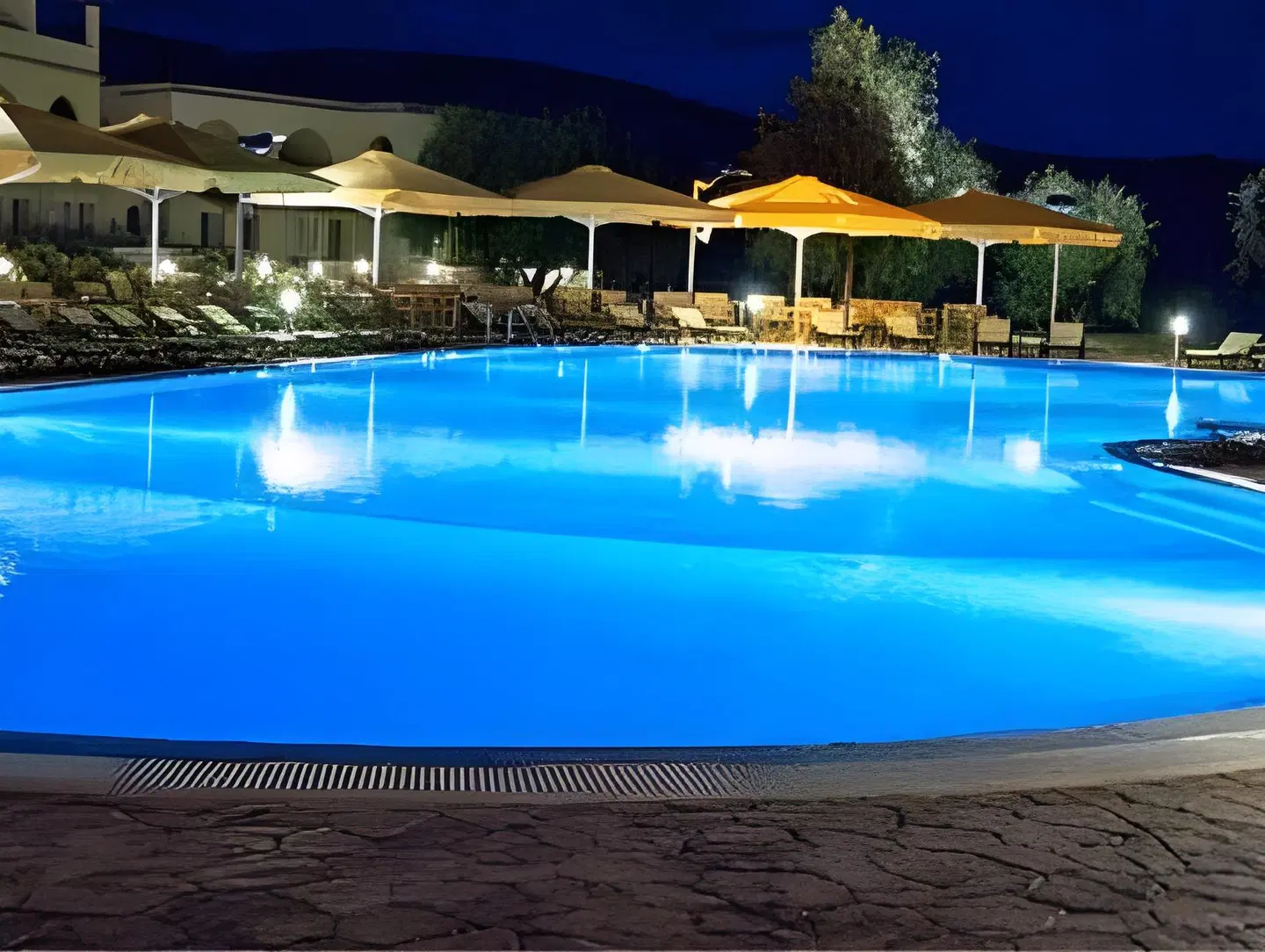 Aktaion Resort OUTDOOR_POOL