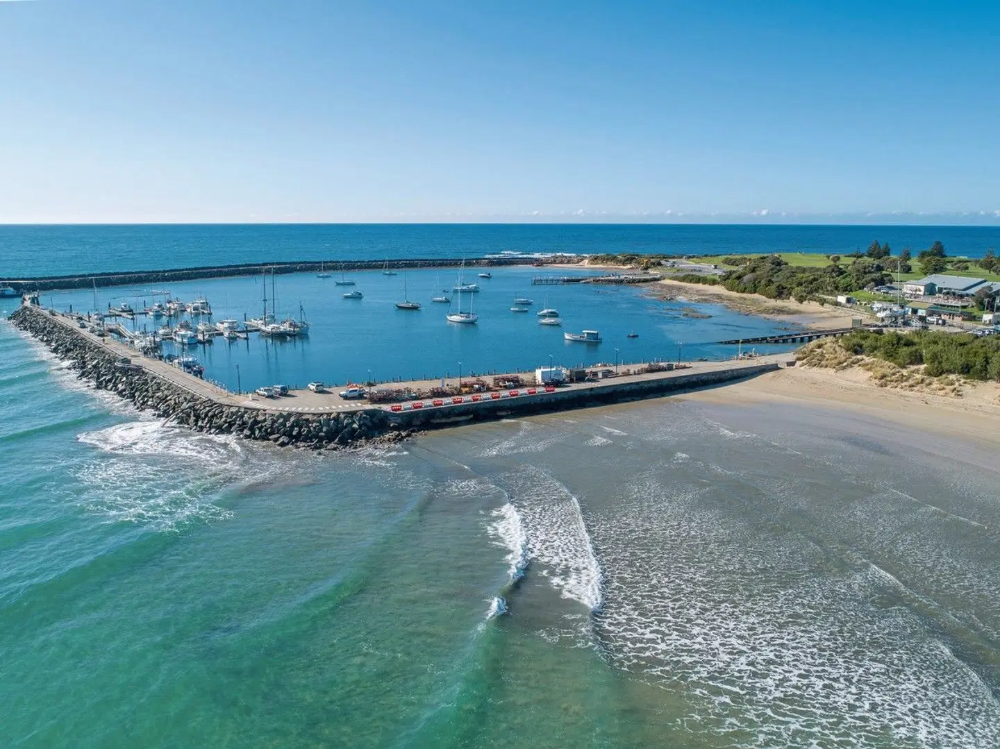 The International Apollo Bay Strand