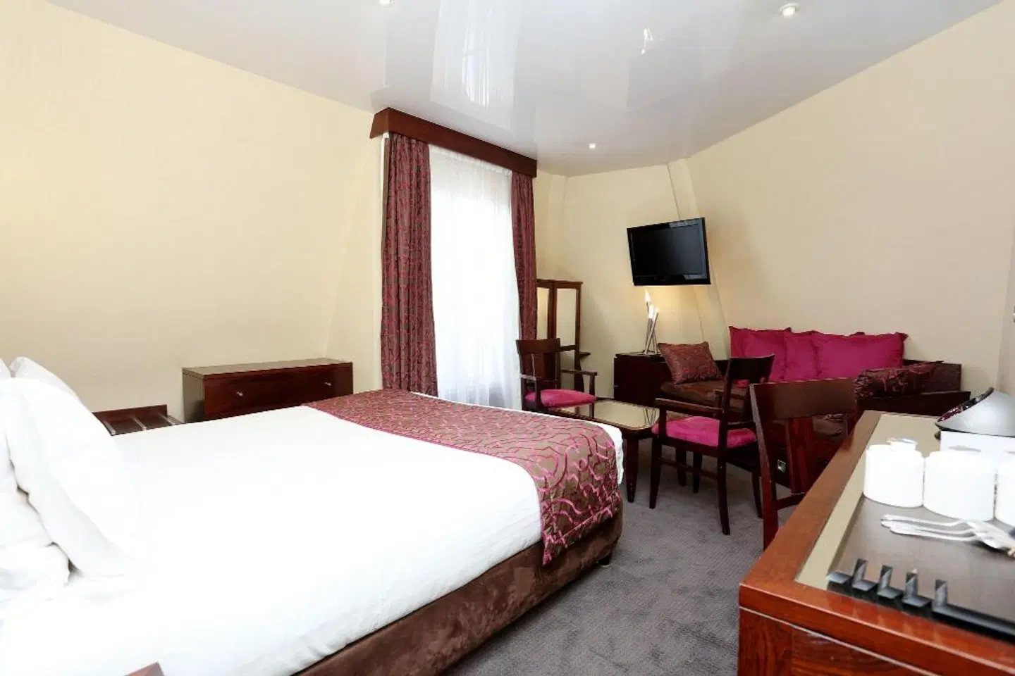 Grand Hotel Francais ROOM_EXAMPLE