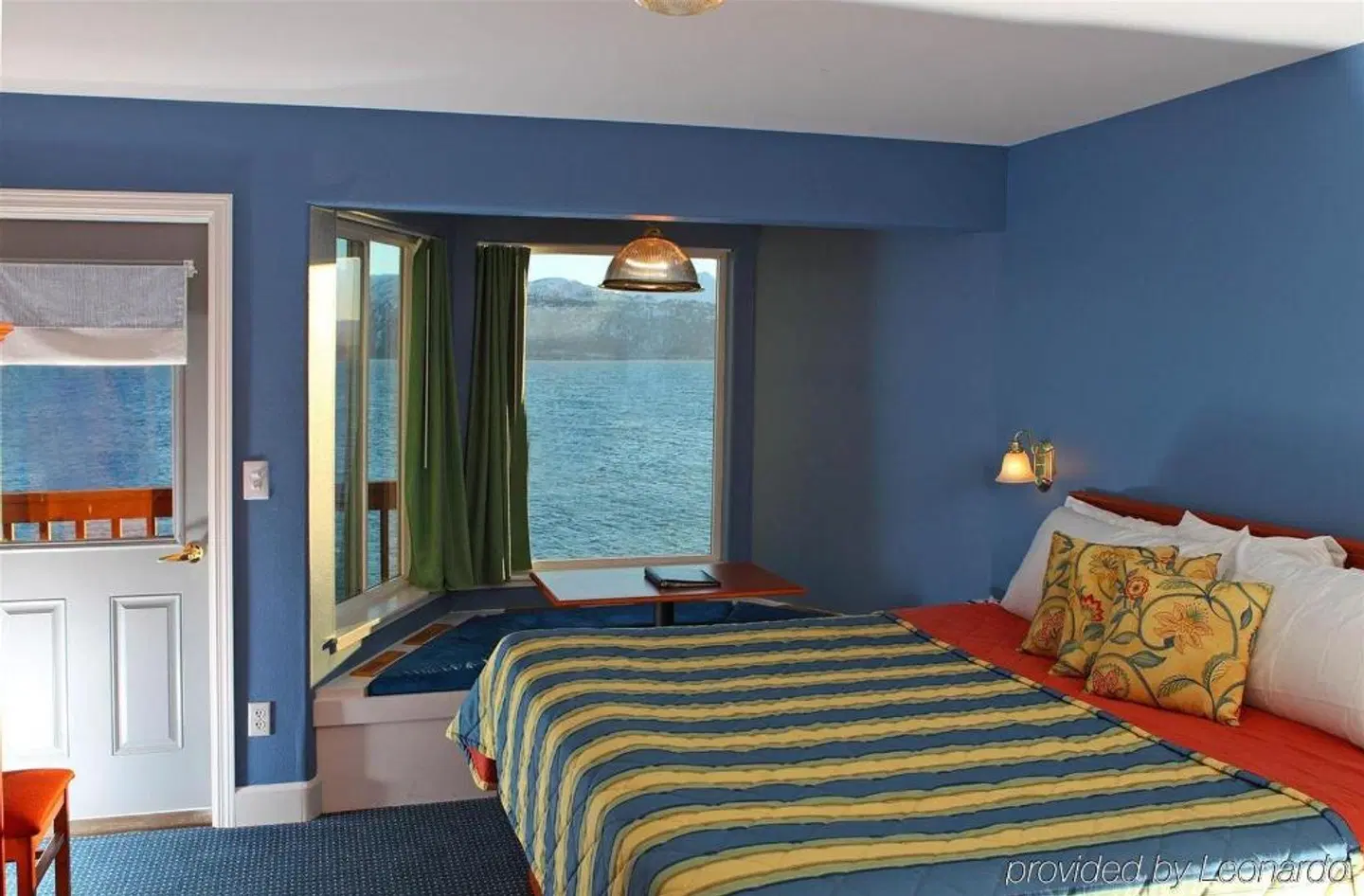 Land's End Resort ROOM_EXAMPLE
