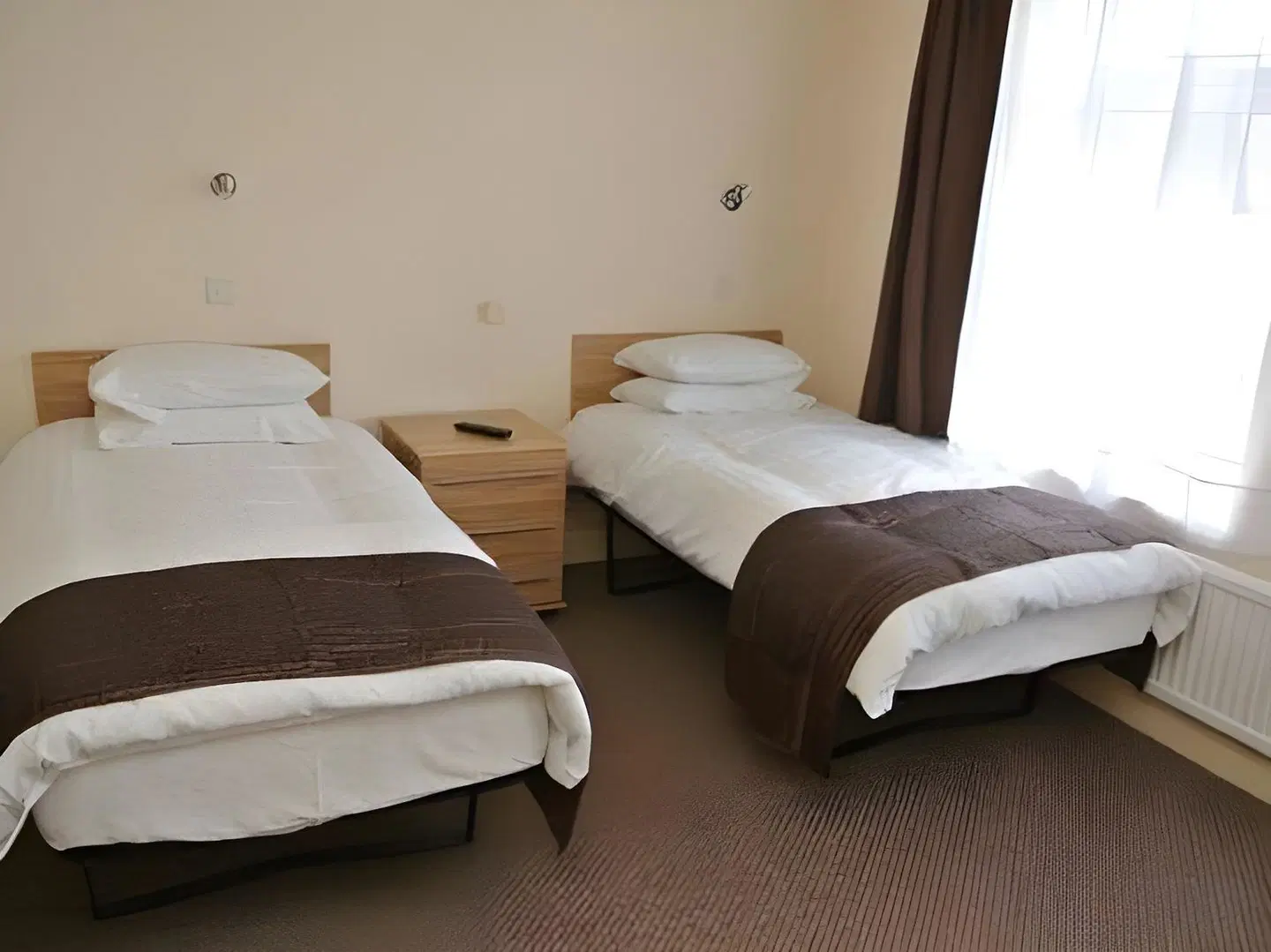 Central Hotel ROOM_EXAMPLE