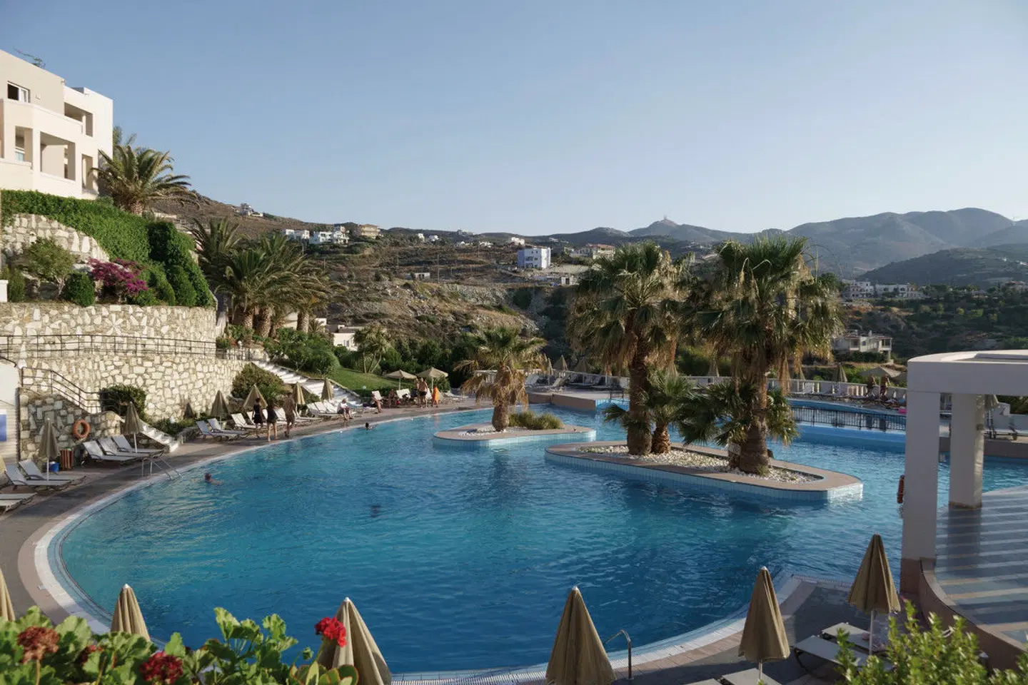 Athina Palace Resort&Spa OUTDOOR_POOL