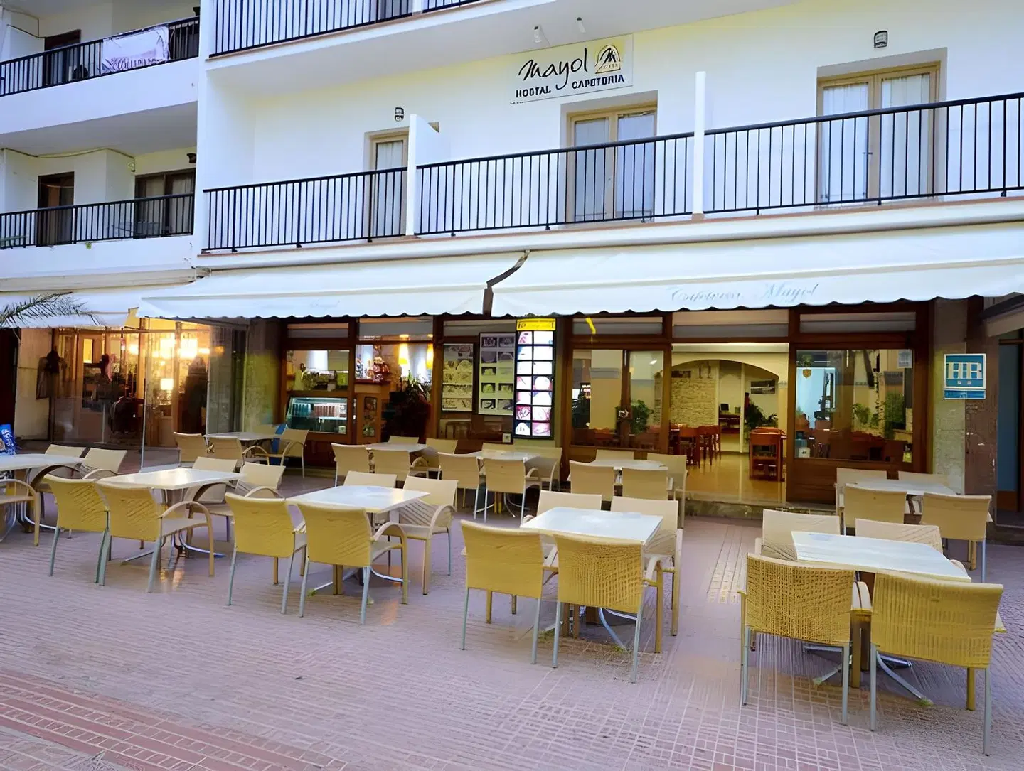 Mayol Hostal Restaurant