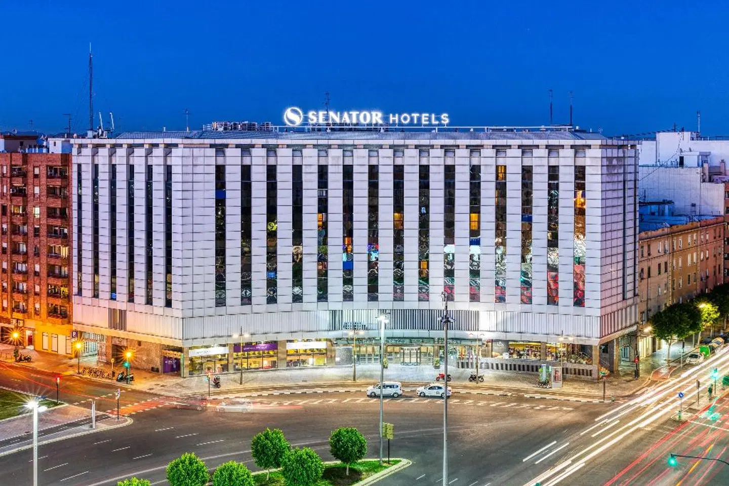 Senator Parque Central Hotel EXTERIOR