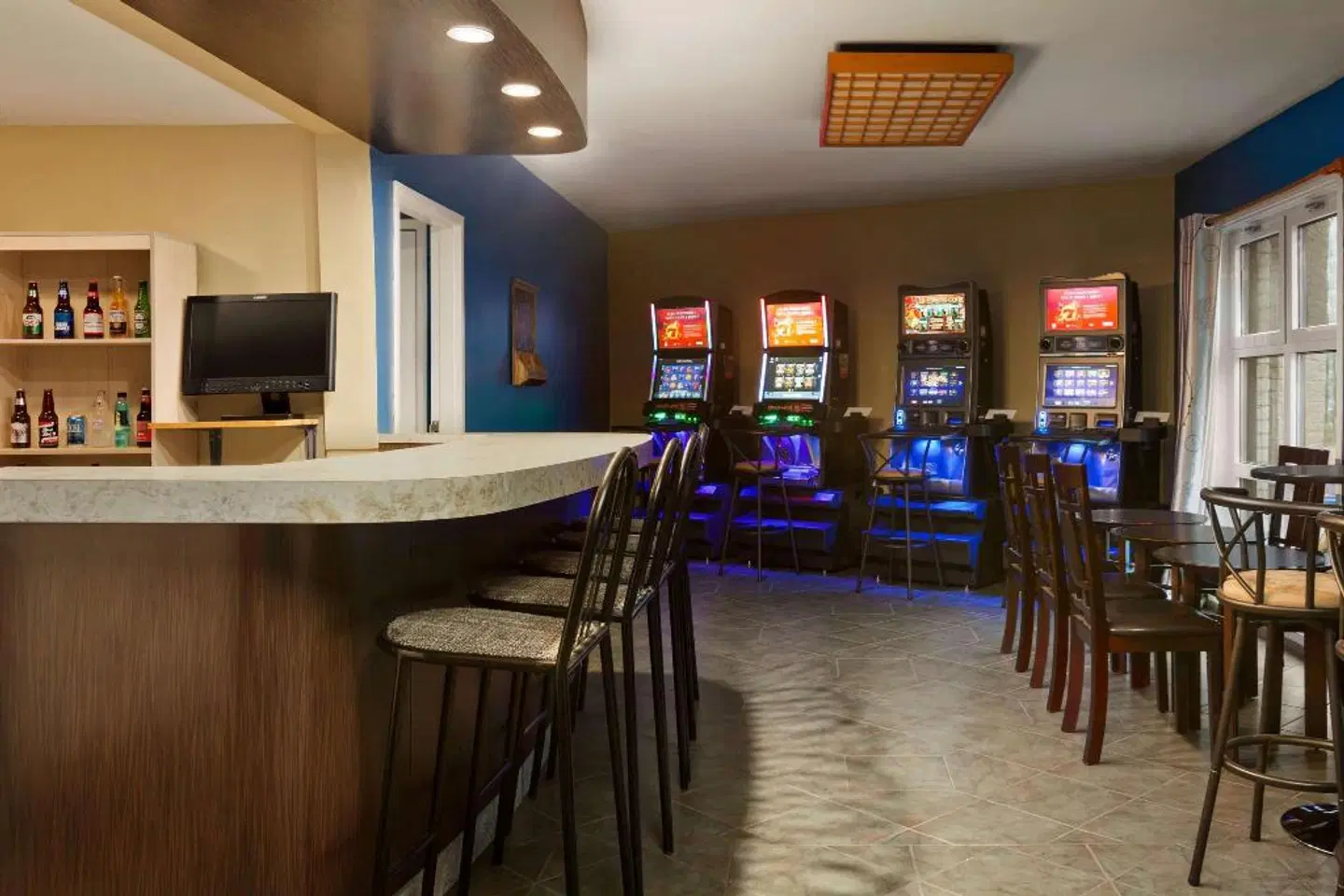 Days Inn by Wyndham Trois-Rivieres Bar