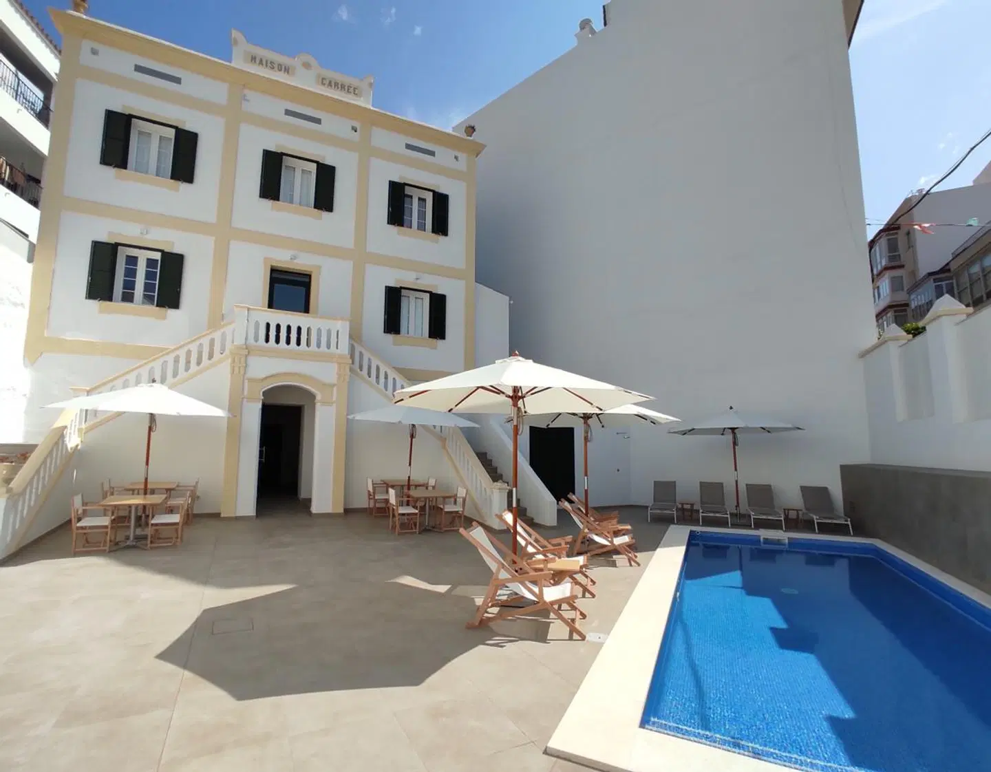 Hotel Maison Carree Terrasse