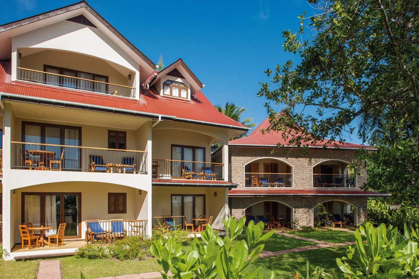 L'Hirondelle Self Catering Guest House EXTERIOR