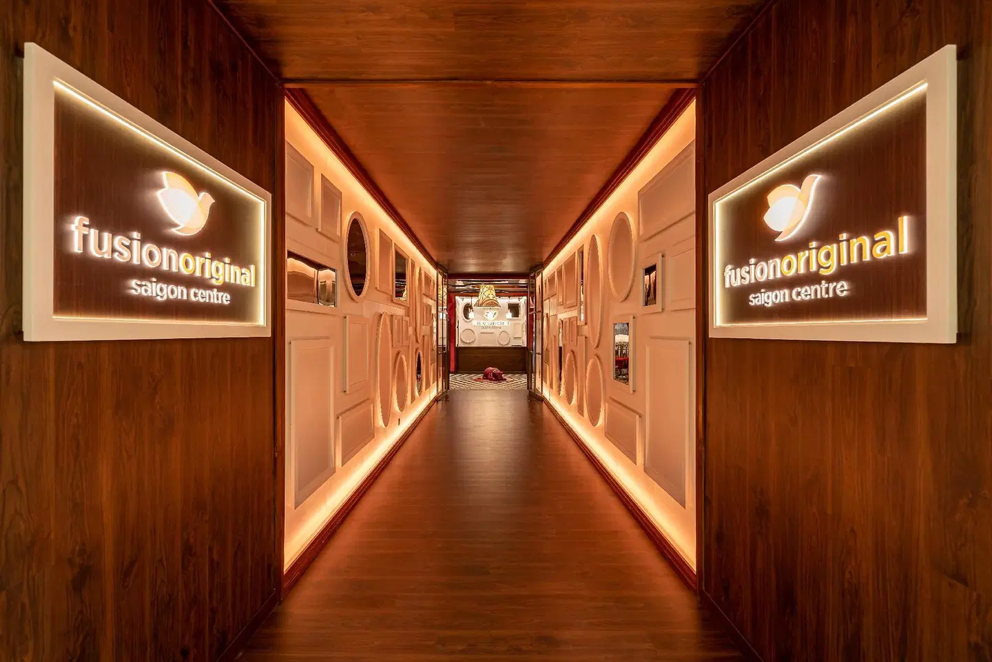 Fusion Original Saigon Centre LOUNGE_LOBBY
