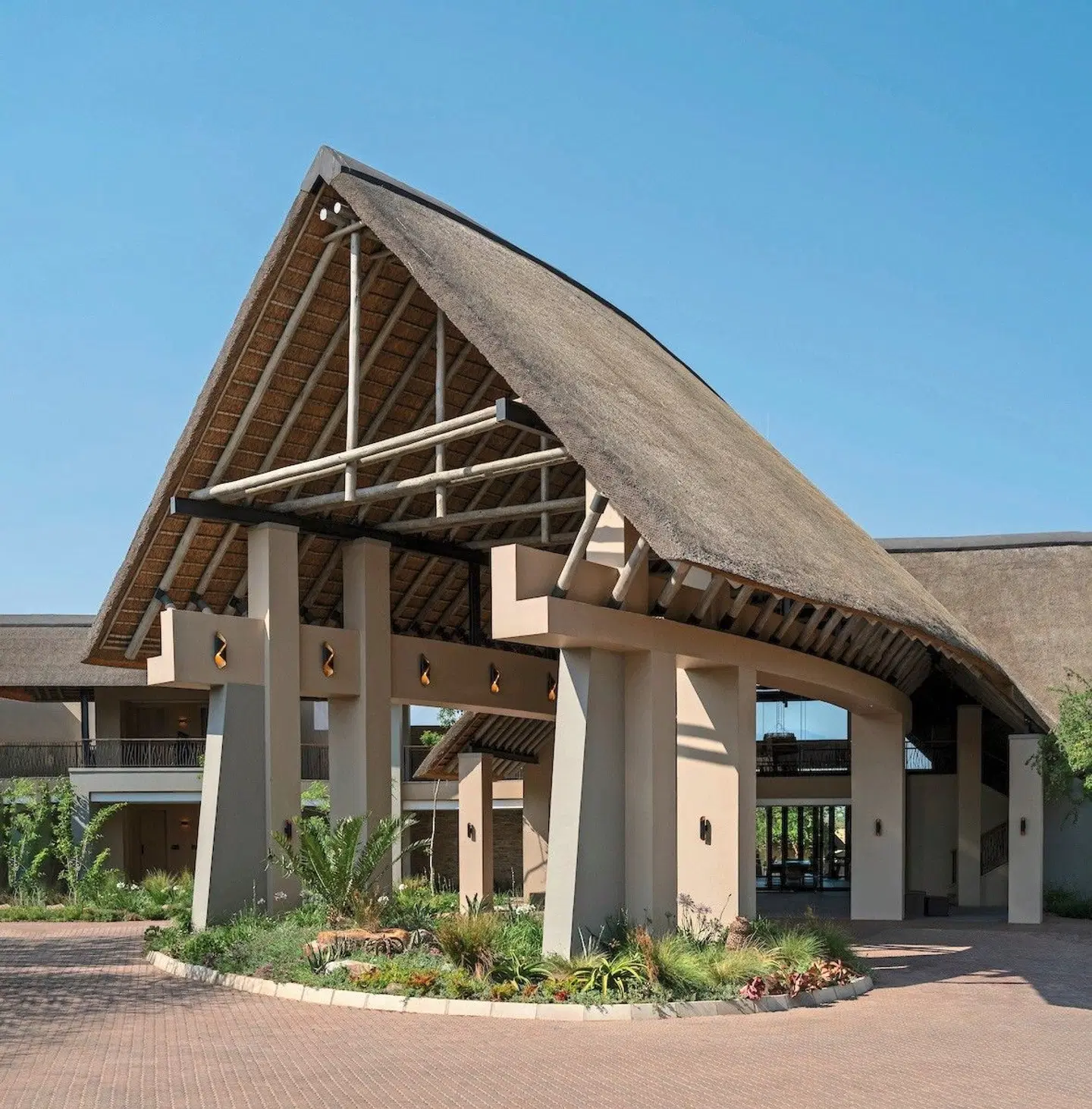 Radisson Safari Hotel Hoedspruit EXTERIOR