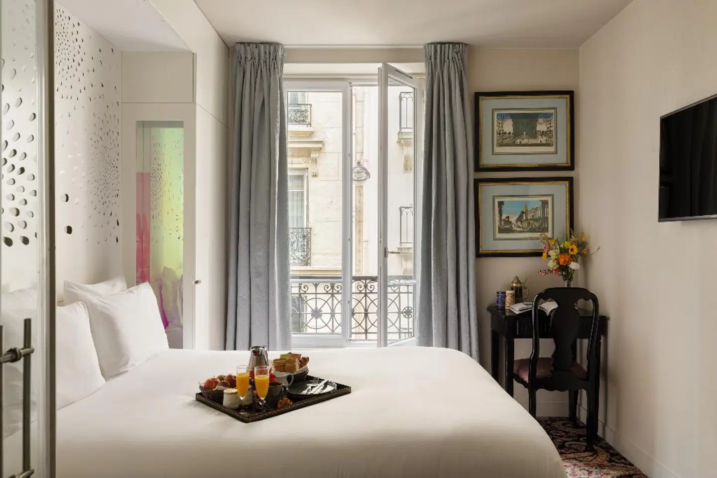 New Hotel Republique ROOM_EXAMPLE