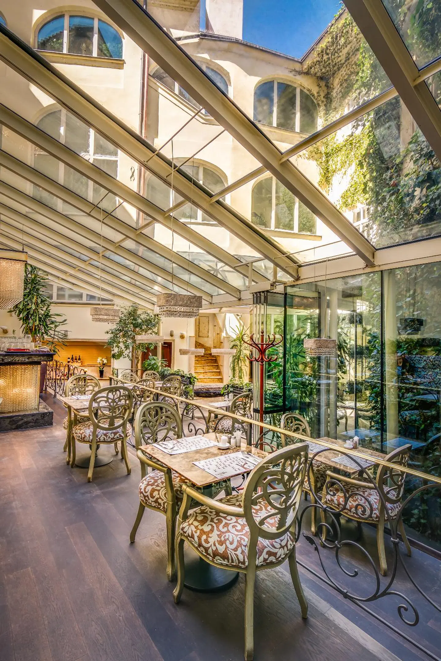 The Dominican LOUNGE_LOBBY