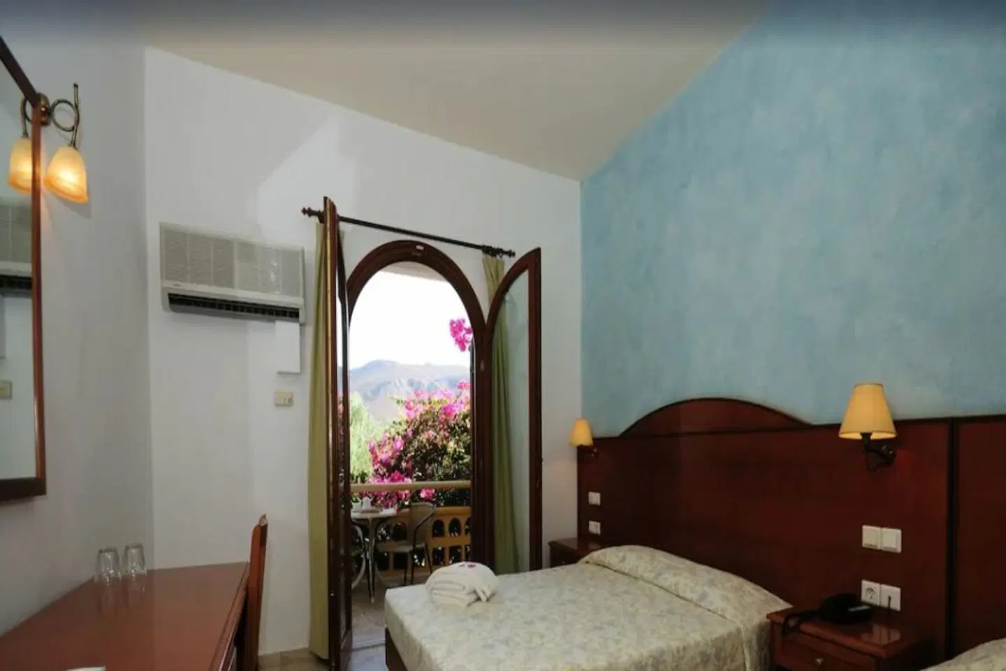 Marina Village ROOM_EXAMPLE