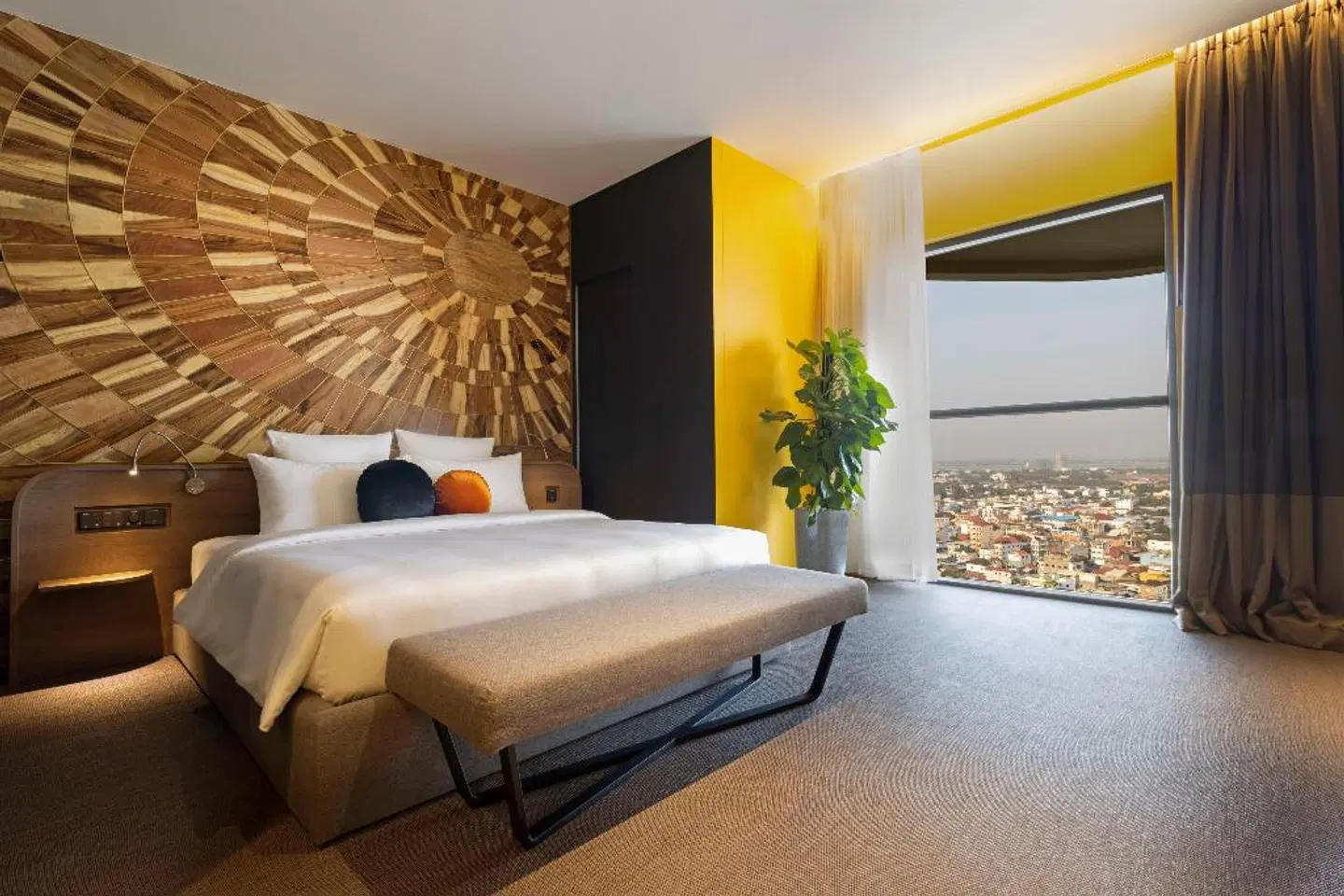 SUN & MOON, Riverside Hotel ROOM_EXAMPLE