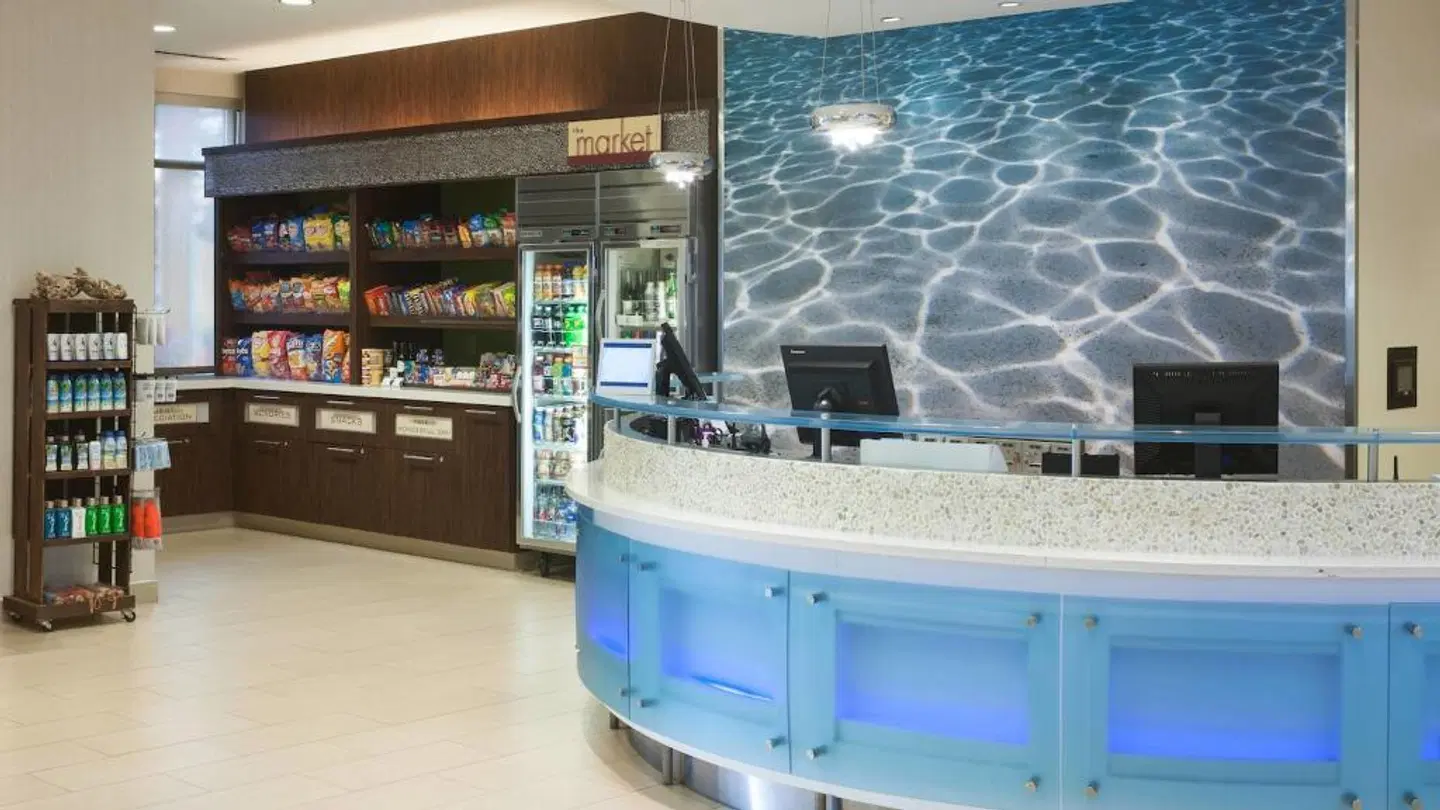 SpringHill Suites by Marriott Orlando at SeaWorld® Bar