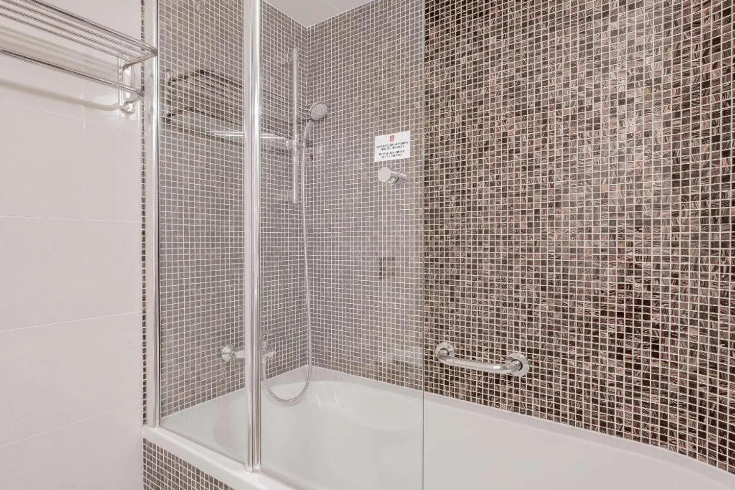 Clarion Congress Hotel Ostrava Badezimmer