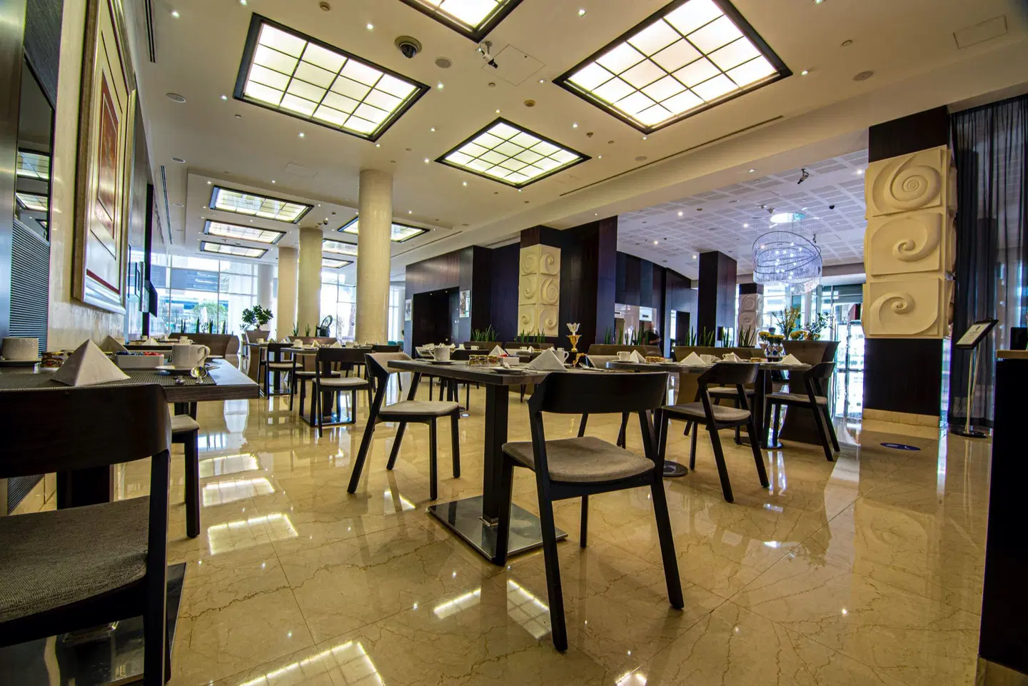 Novotel Dubai World Trade Center Bar