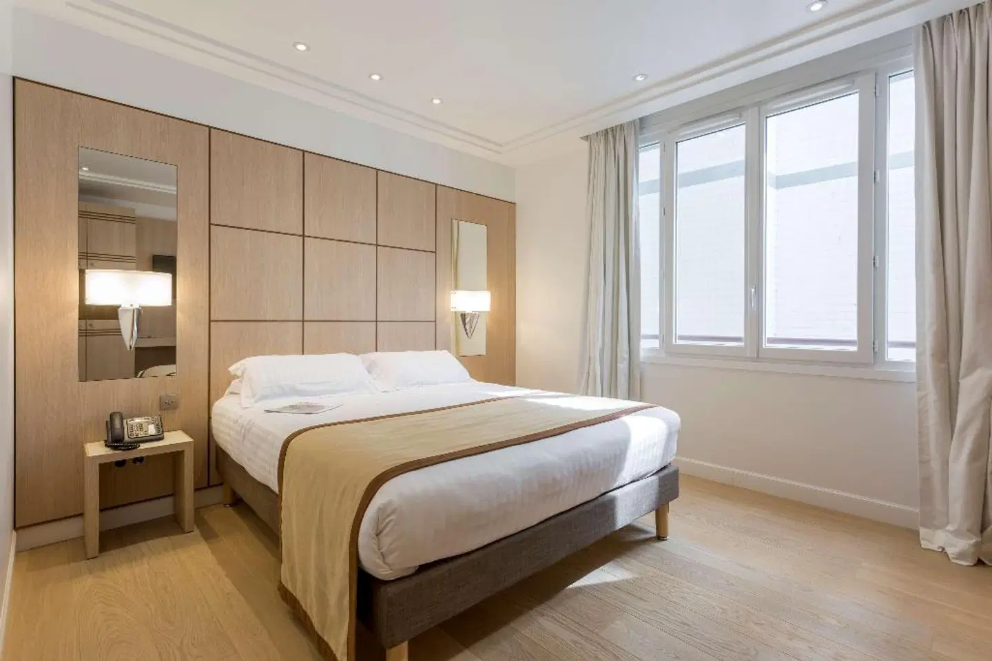 Hôtel de Castiglione ROOM_EXAMPLE