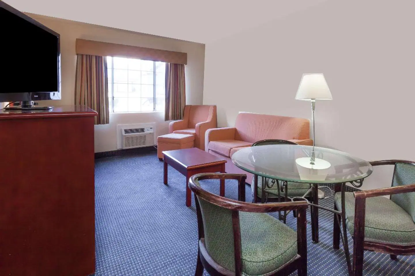 Days Inn by Wyndham Flagstaff I-40 ROOM_EXAMPLE