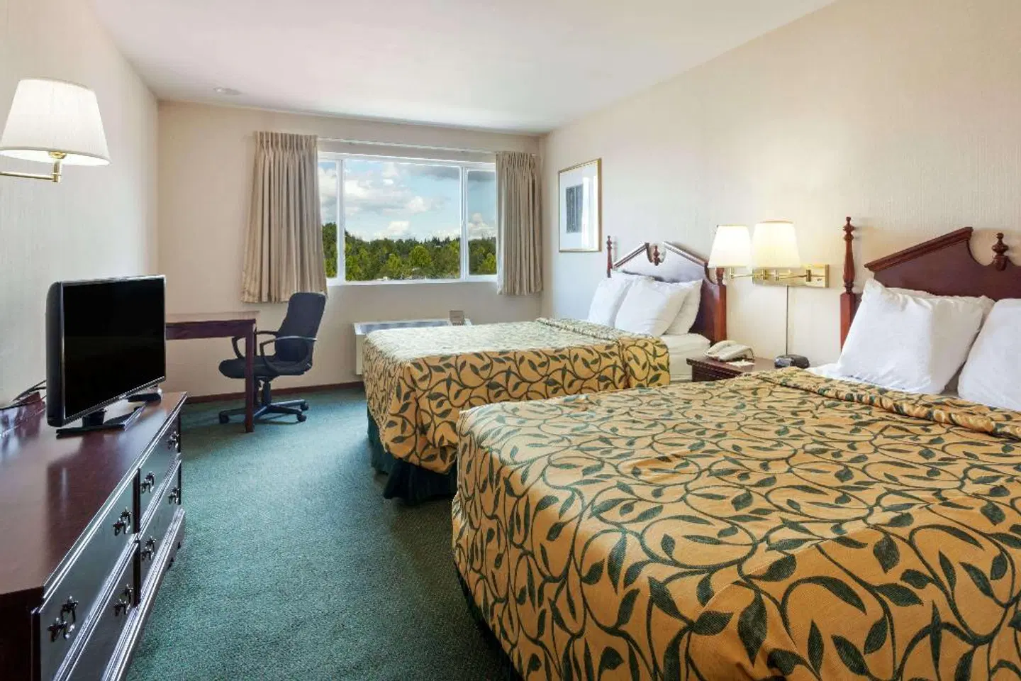 Days Inn by Wyndham Seatac Airport ROOM_EXAMPLE