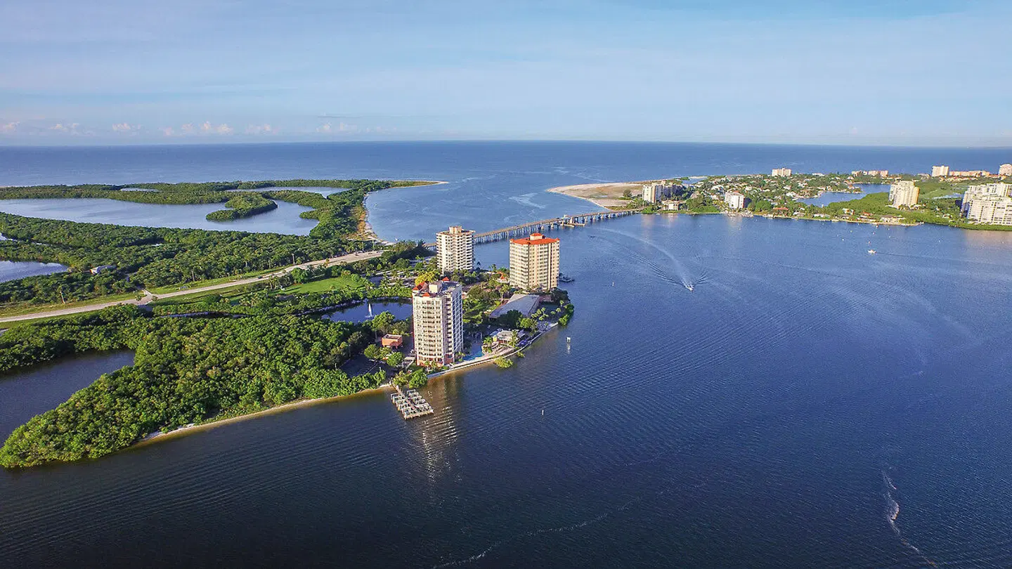 Lovers Key Resort LANDSCAPE