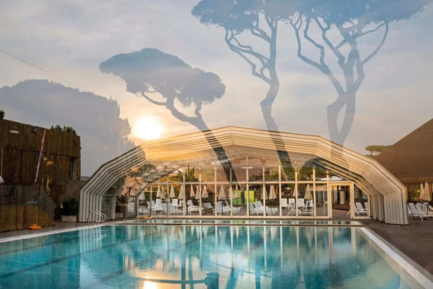 Hu Park Albatros Village (by Happy Camp) OUTDOOR_POOL