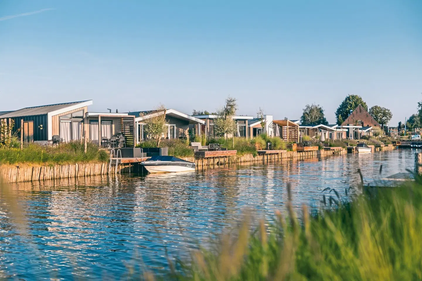 Europarcs Resort de Kraaijenbergse Plassen LANDSCAPE