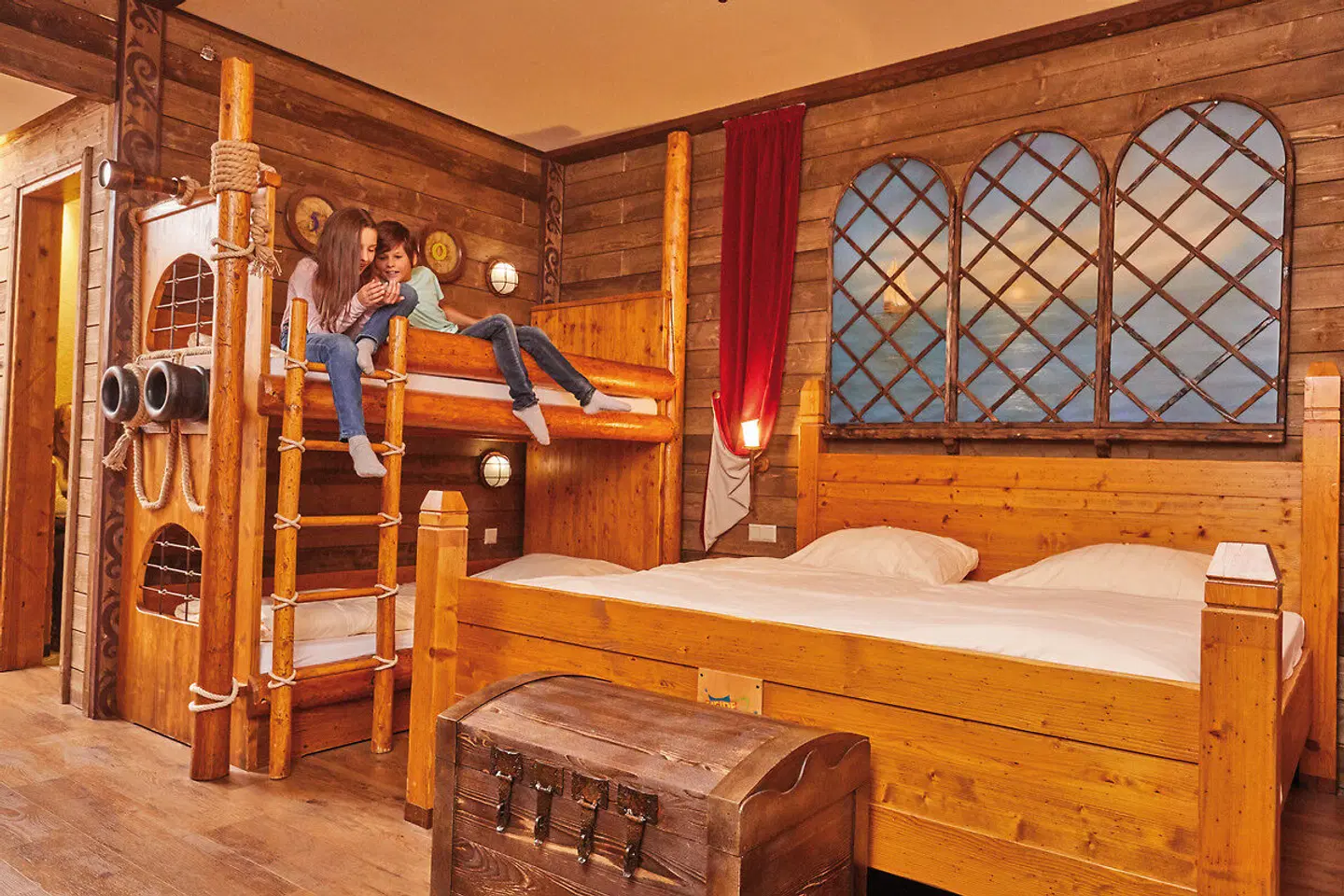 Heide Park Abenteuerhotel ROOM_EXAMPLE