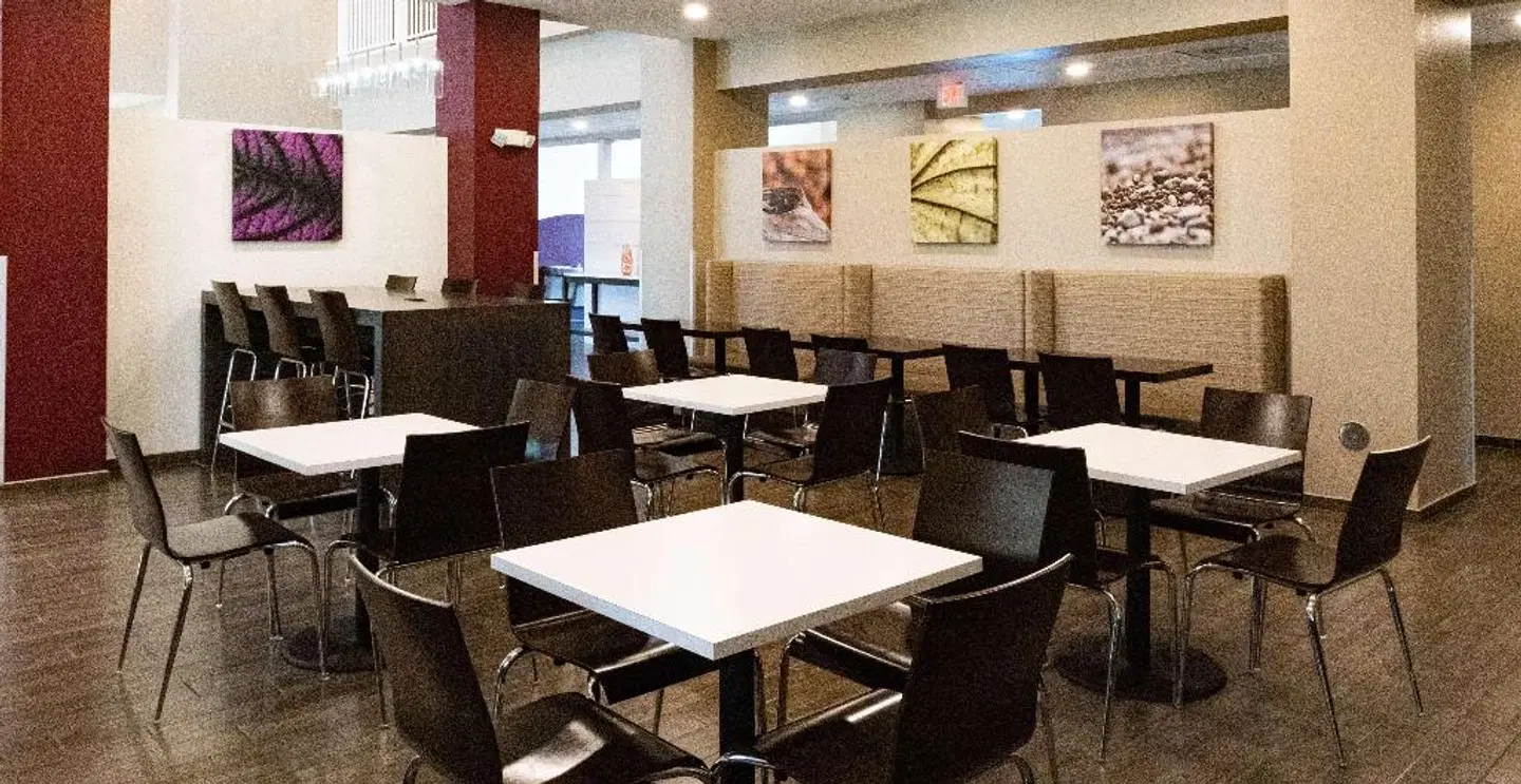 Magnolia Pointe, BW Signature Collection Restaurant