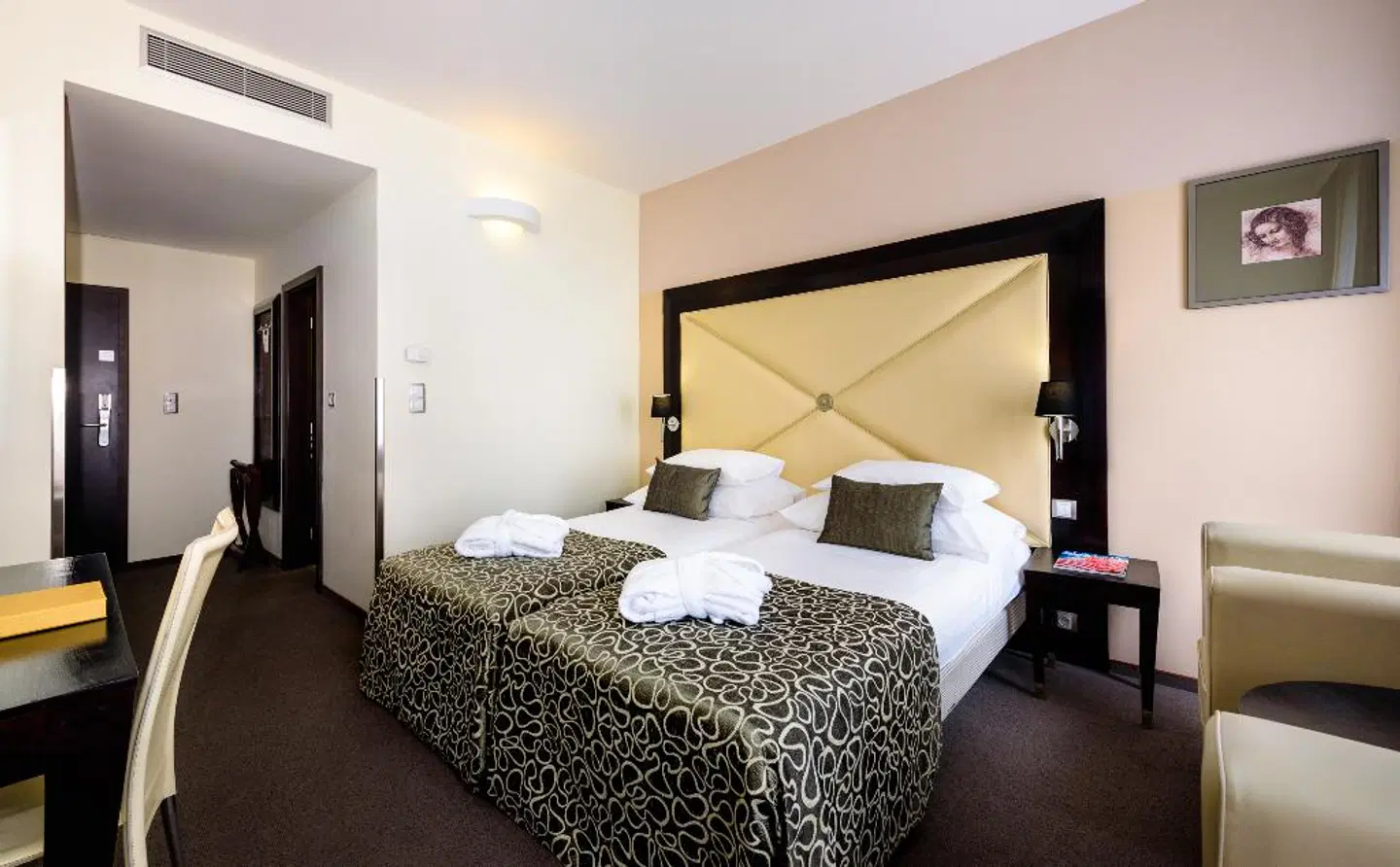 Grandior Hotel Prague ROOM_EXAMPLE