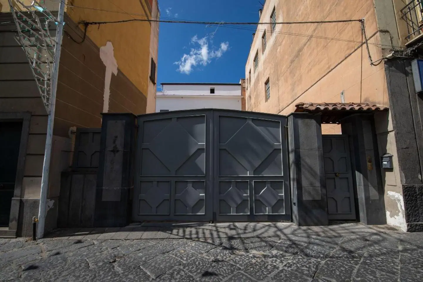 Palazzo Caracciolo del Sole EXTERIOR