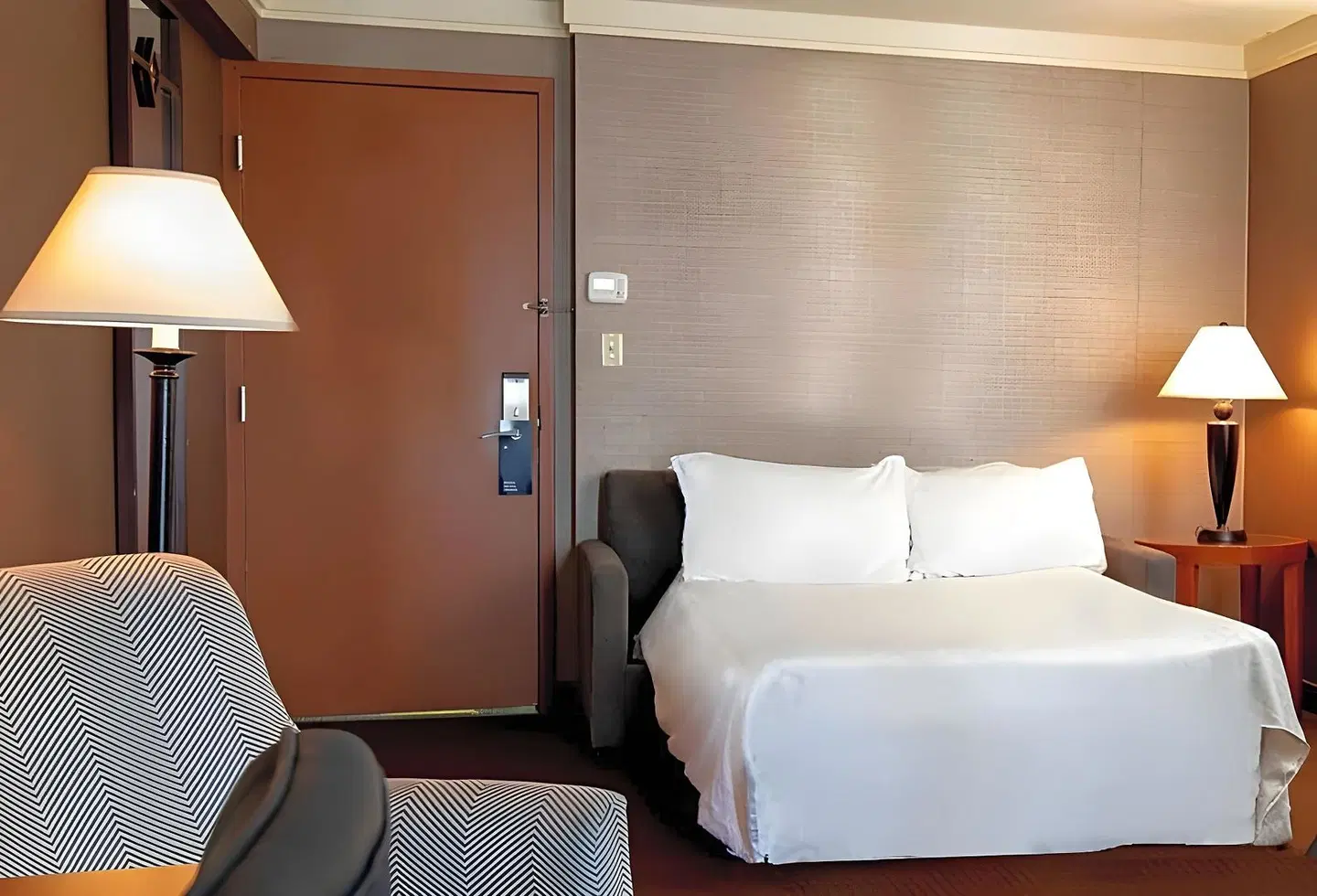 Sheraton Niagara Falls ROOM_EXAMPLE