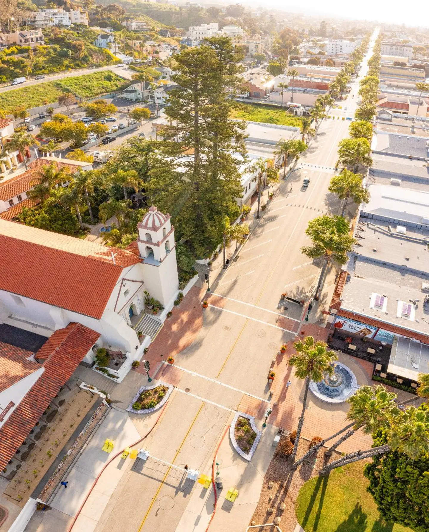 Crowne Plaza Hotel Ventura Beach Terrasse