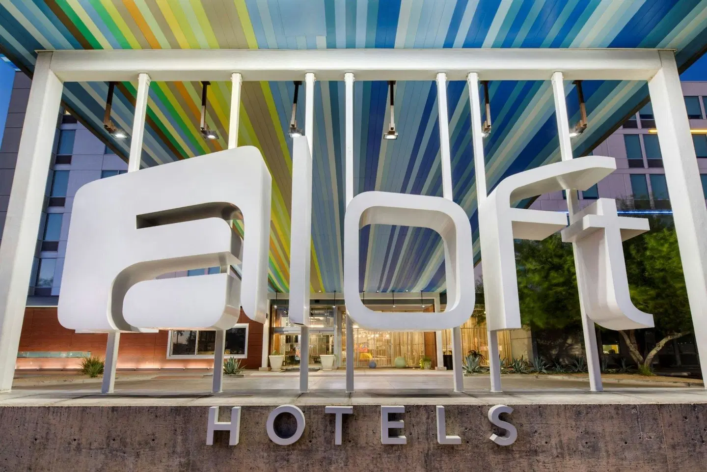 Aloft Phoenix Airport Badezimmer