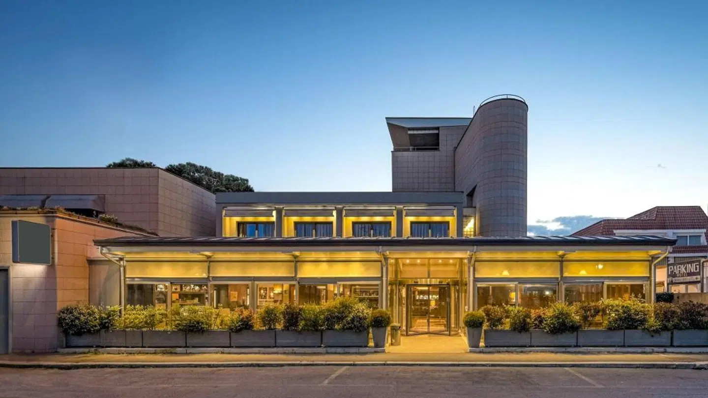 Rome Airport Hotel Fiumicino EXTERIOR