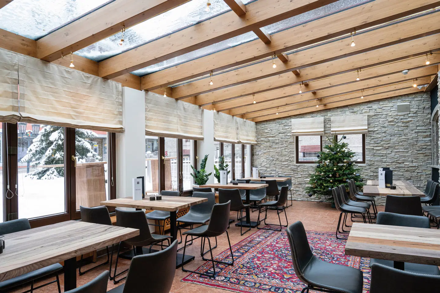 VAYA Post Saalbach Bar